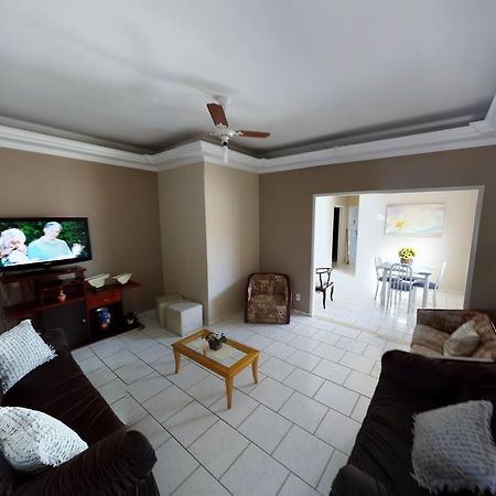 Casa Bela Em Olimpia Villa Rum bild